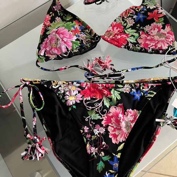 JOHNNY WAS Metalli Notte String Bikini Set - Picture 5 of 8